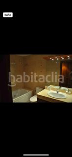 Foto 1996c400-3062-4027-a86f-ac97dd41f14e. Miete etagenwohnung in calle cristobal colón de Calahonda 4 in Mijas