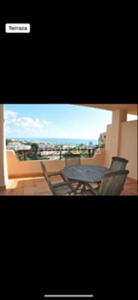 Foto 257b3dc1-2a64-4d4c-be87-950dd3065db0. Rent flat in calle cristobal colón de Calahonda 4 in Mijas