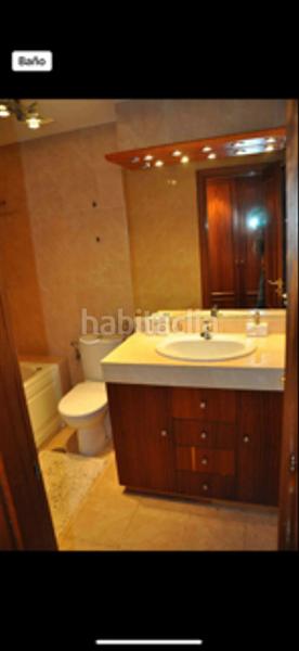 Foto 799d59a5-bfb1-474c-8661-841ea8572603. Rent flat in calle cristobal colón de Calahonda 4 in Mijas