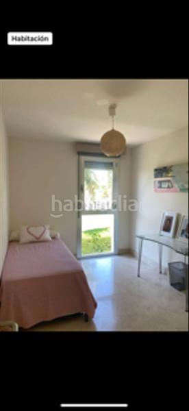 Foto b74a477e-d54b-4cd8-8510-9b13f7e8f502. Lloguer pis a calle del mármol 164 a Chullera Manilva