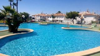 Appartement à Los Balcones-Los Altos. Vivir el auténtico estilo mediterráneo en los balcones
