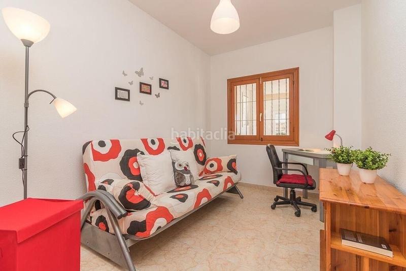 Foto 435a6f53-5344-4aff-ab41-1fefe6d72d0e. Reihenhaus mit pool in Playa Flamenca Orihuela