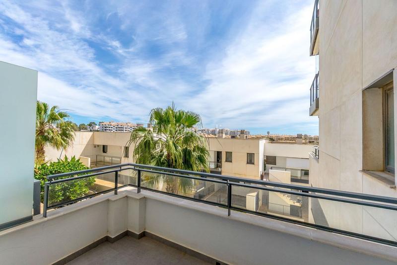 Foto 143ff536-72dd-45fc-a9c9-4da8e1f19409. Etagenwohnung mit pool in Lomas de Campoamor - Las Ramblas Orihuela