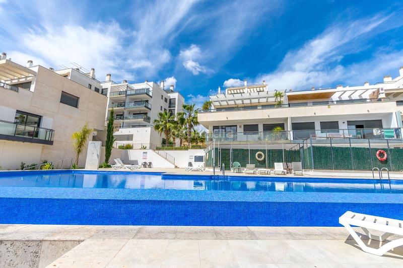 Foto be9c8465-bab2-47f3-b2f4-46f566d8c2ac. Etagenwohnung mit pool in Lomas de Campoamor - Las Ramblas Orihuela