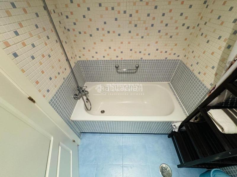 Foto 2d2000f5-599e-4247-8b87-9a70b11a524e. Flat with parking pool in Rejas Madrid