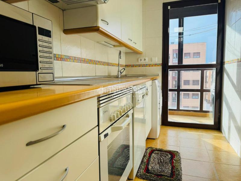 Foto 45008555-1296-4870-a8da-9adc6c3f4eb1. Flat with parking pool in Rejas Madrid