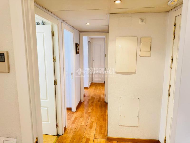 Foto 588b091d-dc52-40c3-a7b3-ea165f7ceafe. Flat with parking pool in Rejas Madrid