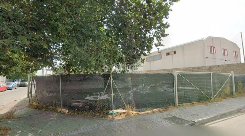 Foto 63190378-3790-49a0-a7bd-350b4a63080e. Area edificabile industriale in Rejas Madrid