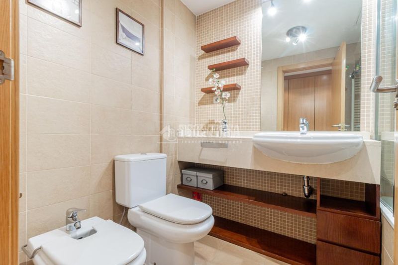 Foto 1950e44d-d606-4ede-97c9-6b56104a694a. Pis a Rejas Madrid