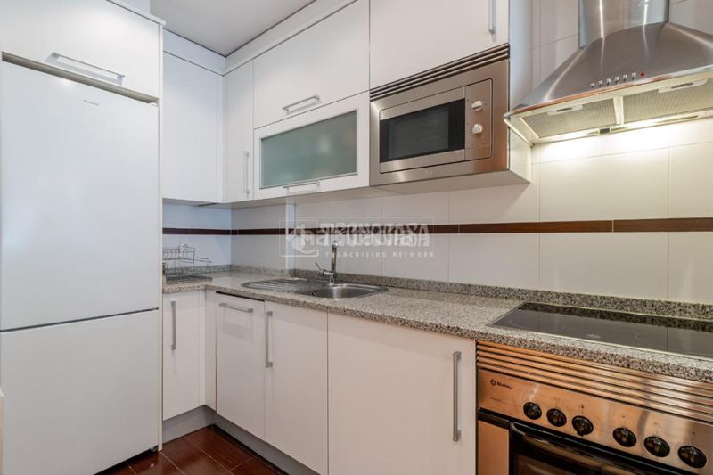 Foto b23e4e82-3ed6-417a-aec1-efae8d2eb966. Pis a Rejas Madrid