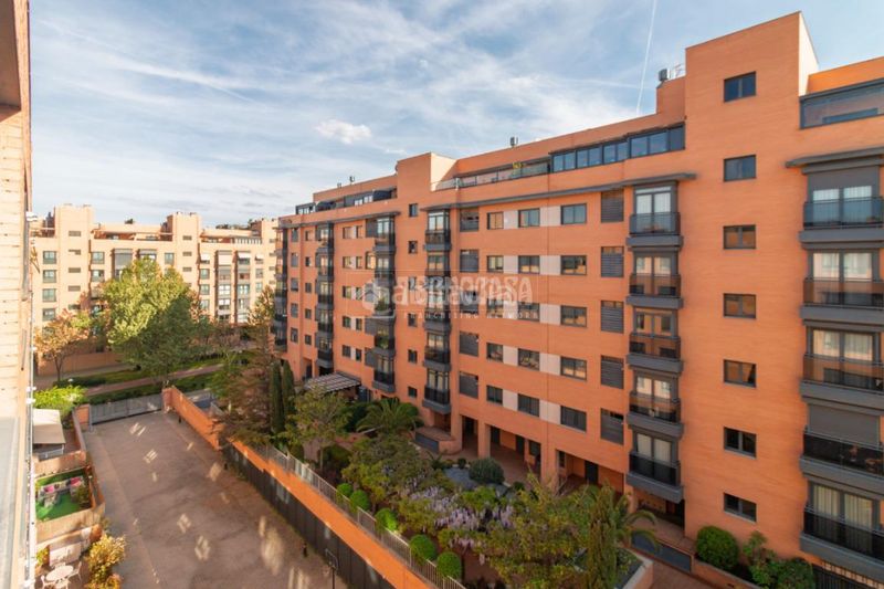 Foto b302ec63-3e0b-4986-8ca8-7facb1db3954. Pis a Rejas Madrid