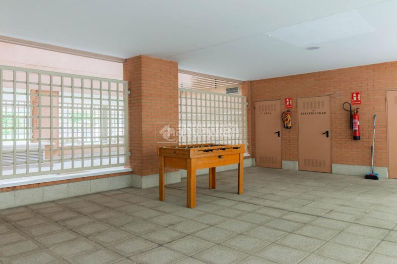 Foto 47c7376c-4b9b-4383-a1bf-037551f07dde. Pis amb aparcament piscina a Rejas Madrid