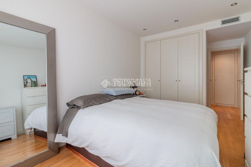 Foto 4dae854e-3616-4f36-a567-2dc4b2ab9419. Pis amb aparcament a Rejas Madrid