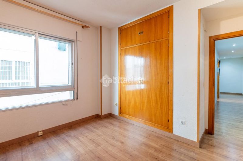 Foto 2315011a-fbbb-4676-b962-b1d64105fc70. Flat with parking in Rejas Madrid