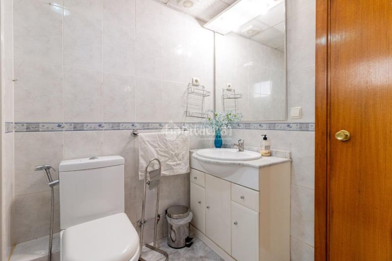 Foto e6d7a823-0c89-48e8-a50f-55d02c6a791c. Flat with parking in Rejas Madrid