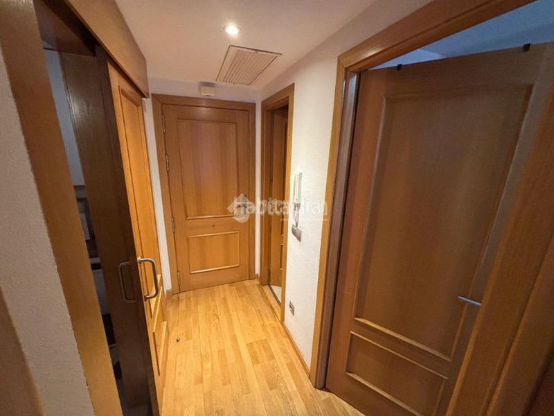 Foto 19bcd98c-9318-4317-9344-badfd8a3f13e. Pis a Rejas Madrid