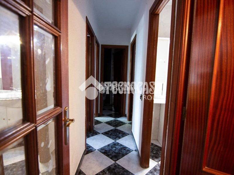 Foto 4ade446e-8855-4f6d-b08e-e5f6a17b6722. Pis amb calefacció aparcament a Rosas - Musas Madrid
