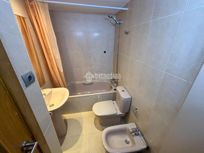 Foto abf36b72-f31d-461a-afe8-a9c1dee70914. Pis a Rejas Madrid