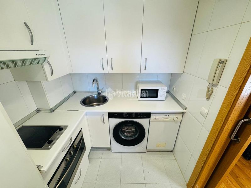 Foto 502b2e77-20a2-4d9b-86f3-d2d11d09ca16. Piso  en venta en Rejas Madrid