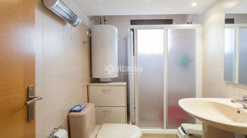 Foto 3c3fc620-a87e-40fb-9015-e399c96dd54c. Pis amb aparcament piscina a Rejas Madrid