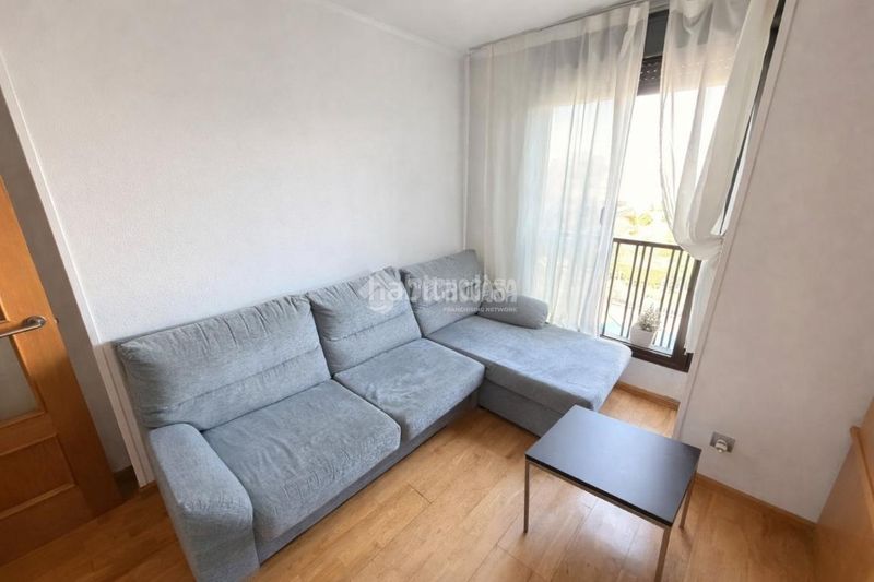 Foto dfa07571-ec13-4b33-8ece-aca802419d0c. Piso  en venta en Rejas Madrid