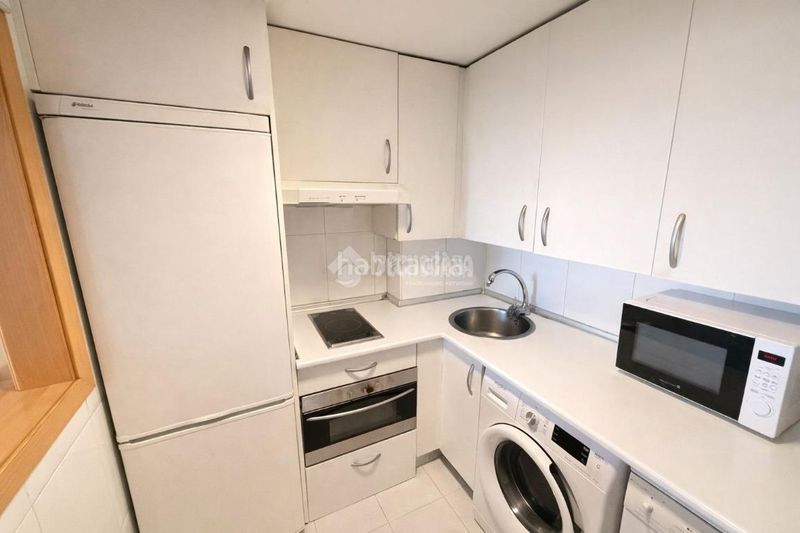 Foto eae60c50-ea18-4ff0-9c90-f62743888018. Piso  en venta en Rejas Madrid