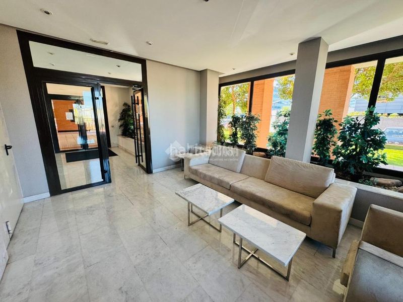 Foto bbff5690-1884-4d60-9830-3d1bc721f02d. Pis amb aparcament piscina a Rejas Madrid