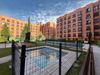 Pis a Rejas. Piso en venta en madrid
