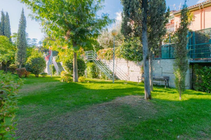 Foto acfb66d0-0868-42cc-bf46-ca8c6795413f. Casa pareada casa en venta en Rosas - Musas Madrid