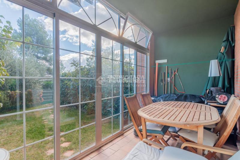 Foto b97547be-4f28-423c-a580-07fd95e516be. Casa pareada casa en venta en Rosas - Musas Madrid