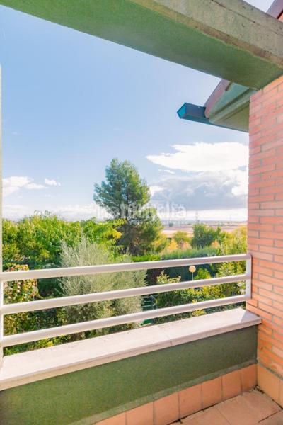 Foto ec8669af-fc13-4274-91cc-def634db64cc. Casa pareada casa en venta en Rosas - Musas Madrid