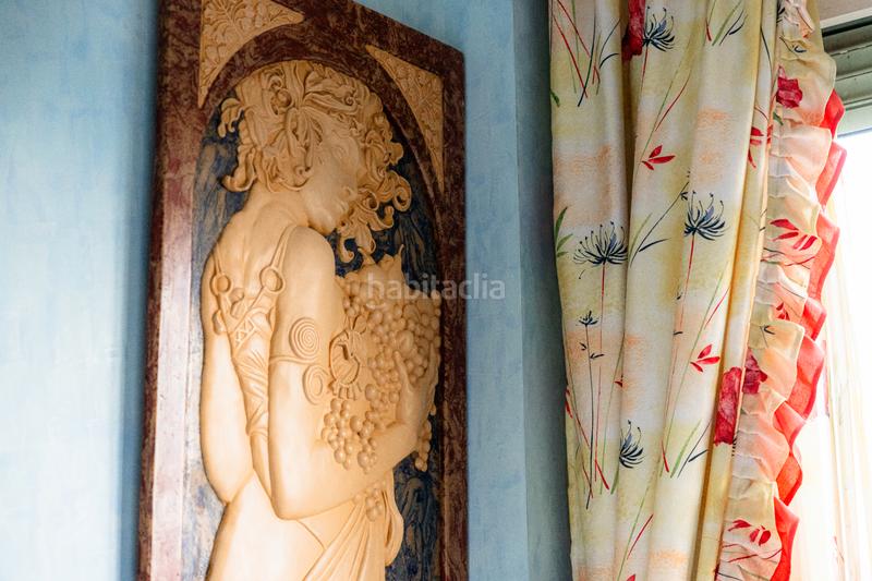 Foto 5935e3b3-bacd-44e2-8ab6-8d320eb02eeb. Casa aparellada amb xemeneia calefacció aparcament piscina a Santa Cruz de Bezana