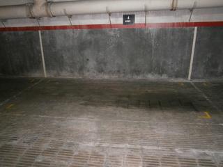 Parking coche  Gran via de les corts catalanes. Plaza individual