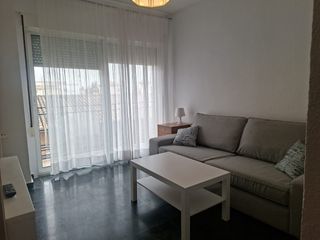 Miete Etagenwohnung  Calle almona de san juan de dios. Bonito piso de 2 dormitorios/calefaccion central/muy centrico