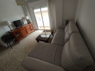 Lloguer Pis a Fígares. Bonito piso para estudiantes de 3 dormitorios/muy centrico/camin