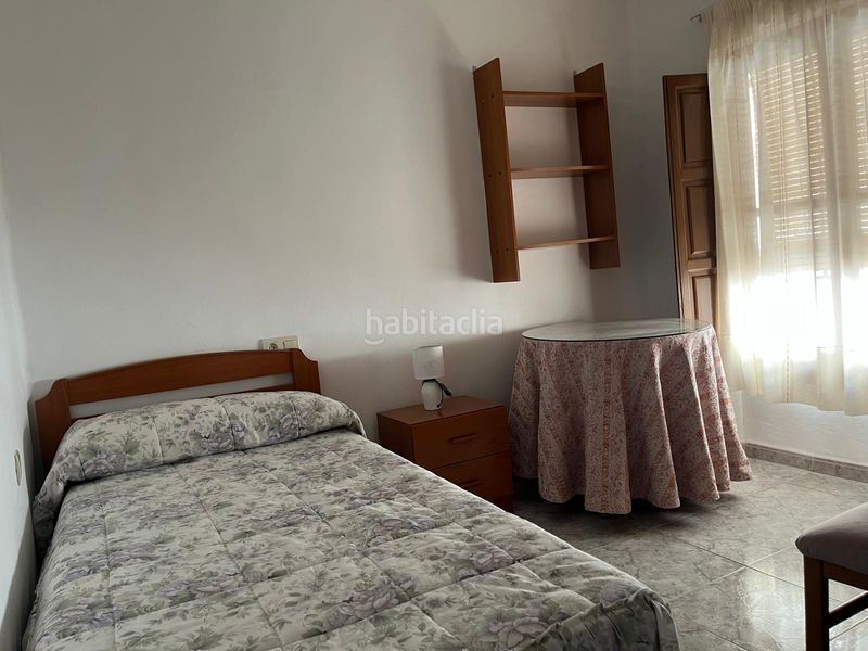 Foto 2d866f48-e052-4656-acea-036ab694c282. Alquiler casa bonita casa para trabajadores interinos(profesores/personal sanitario/funcionarios junta de andalucia en Granada