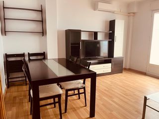 Affitto Appartamento  Calle concha espina. Bonito piso de cuatro domitorios y un gran patio propio