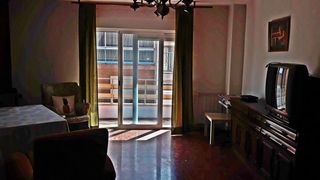 Rent Flat  Calle santa clotilde. Piso de 4 dormiitorios, 2 baños para proximo curso