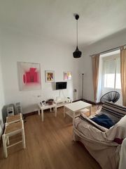 Rent Flat  Avenida doctor oloriz. Bonito piso de tres dormitorios y dos baños