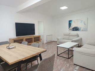 Affitto Attico  Calle pedro antonio de alarcón. Fantastico atico para estudiantes de 4 dormitorios/junto a facul