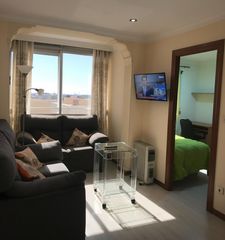 Rent Flat  Calle ángel barrios. Piso de estudiantes de 3 dormitorios/zona camino de ronda/amuebl