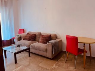 Rent Flat  Calle ruiseñor. Bonito piso 1 dormitorio/ideal personas master/mir/junto a hospi