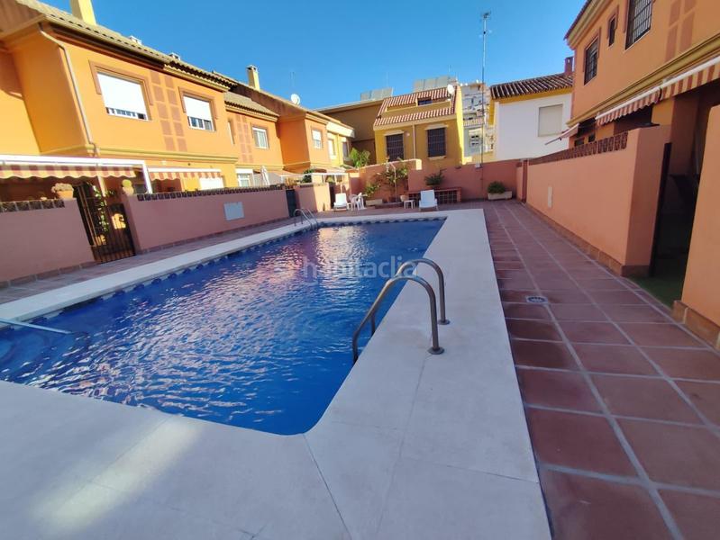 Foto 5eb86573-bac9-45c0-ab6b-5c2dcf8e0798. Semi detached house with parking pool in Puerto Deportivo Fuengirola