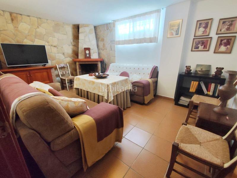 Foto 64f49499-8ae0-4349-85fe-e1a19164557a. Semi detached house with parking pool in Puerto Deportivo Fuengirola