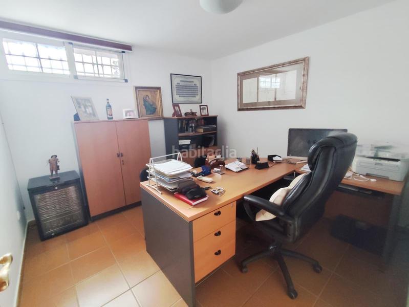 Foto 9529632e-1a90-4cd5-b100-0359ed4784b1. Semi detached house with parking pool in Puerto Deportivo Fuengirola