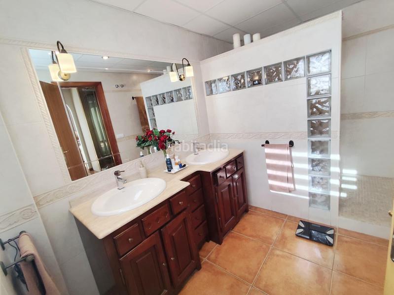 Foto ae9e4366-e054-4819-abff-532d4a604642. Semi detached house with parking pool in Puerto Deportivo Fuengirola