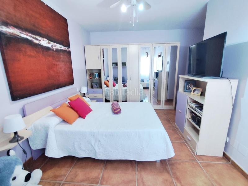 Foto e7b1b2ab-09c7-4334-a921-273f1db45147. Semi detached house with parking pool in Puerto Deportivo Fuengirola