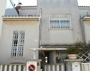 Maison jumelée  Carrer josep verdú. Casa adosada en vilanova i la geltrú: ¡ a tan solo 5 minutos de