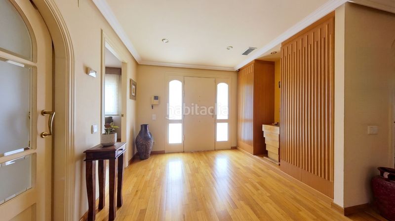 Foto 35fefe75-aa21-4c69-9024-d4e6fe09adb2. Casa amb calefacció aparcament piscina a Mas Lluí Sant Feliu de Llobregat