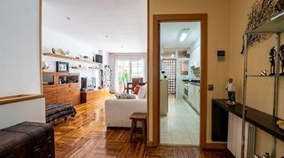 Duplex in Centre-Cordelles. Dúplex reformado y céntrico en cerdanyola del vallès